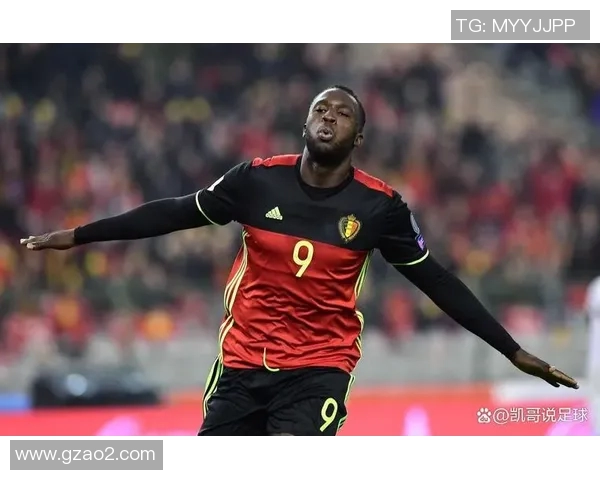 谁才是真正的世界第一足球球星各大球员荣耀对比与评选分析 谁才是真正的世界第一足球球星各大球员荣耀对比与评选分析